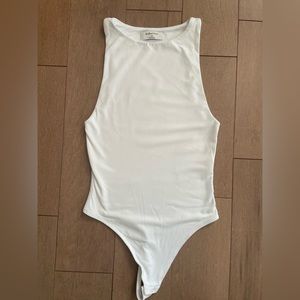 Aritzia Babaton Contour Highneck Body Suit XS White